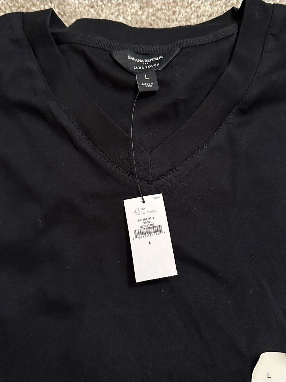 NWT Banana Republic Luxe Touch Men's Black V-Neck Shirt